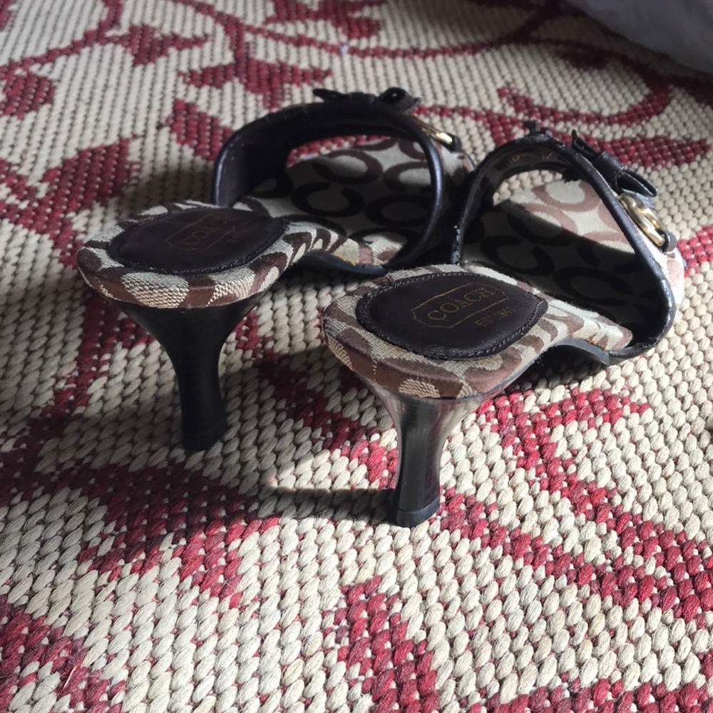 Heels - Picture 2 of 4